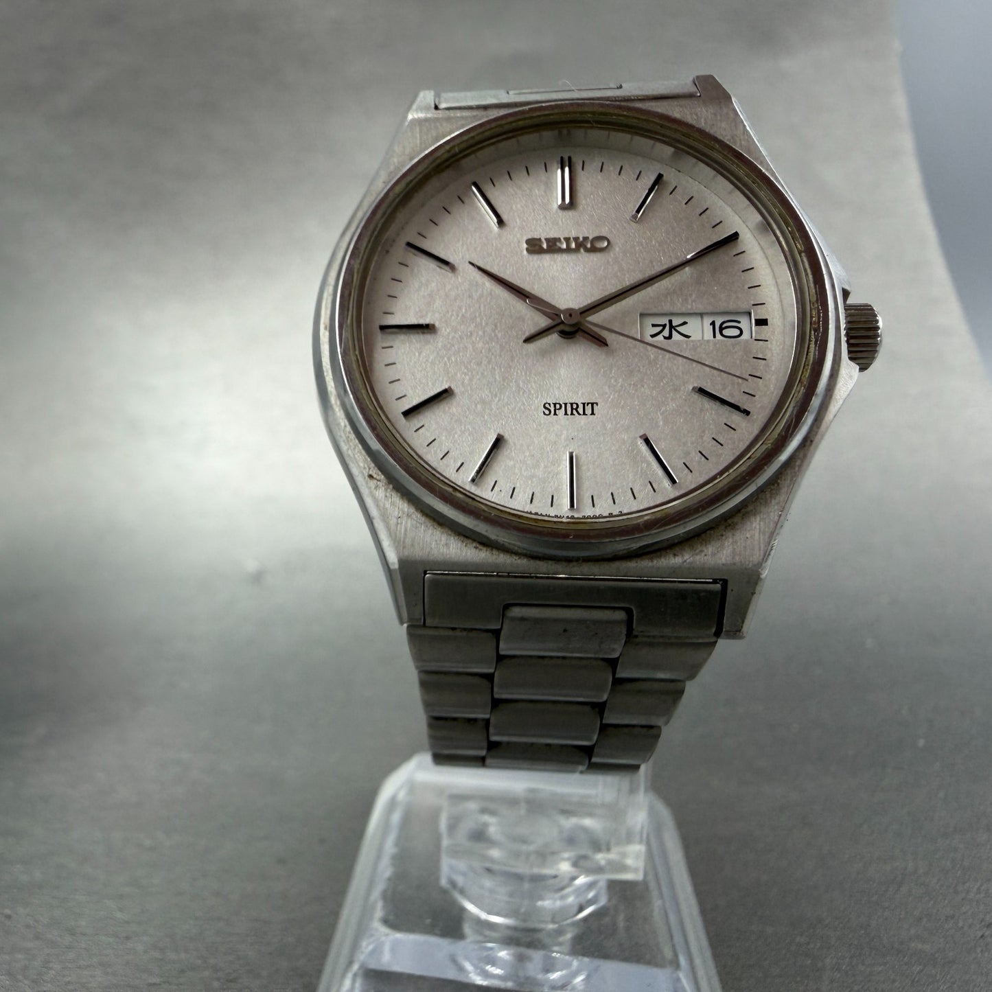 Seiko Spirit Watch Men 35mm Silver Dial Silver Tone 7N48-7000 Daydate New Batt5
