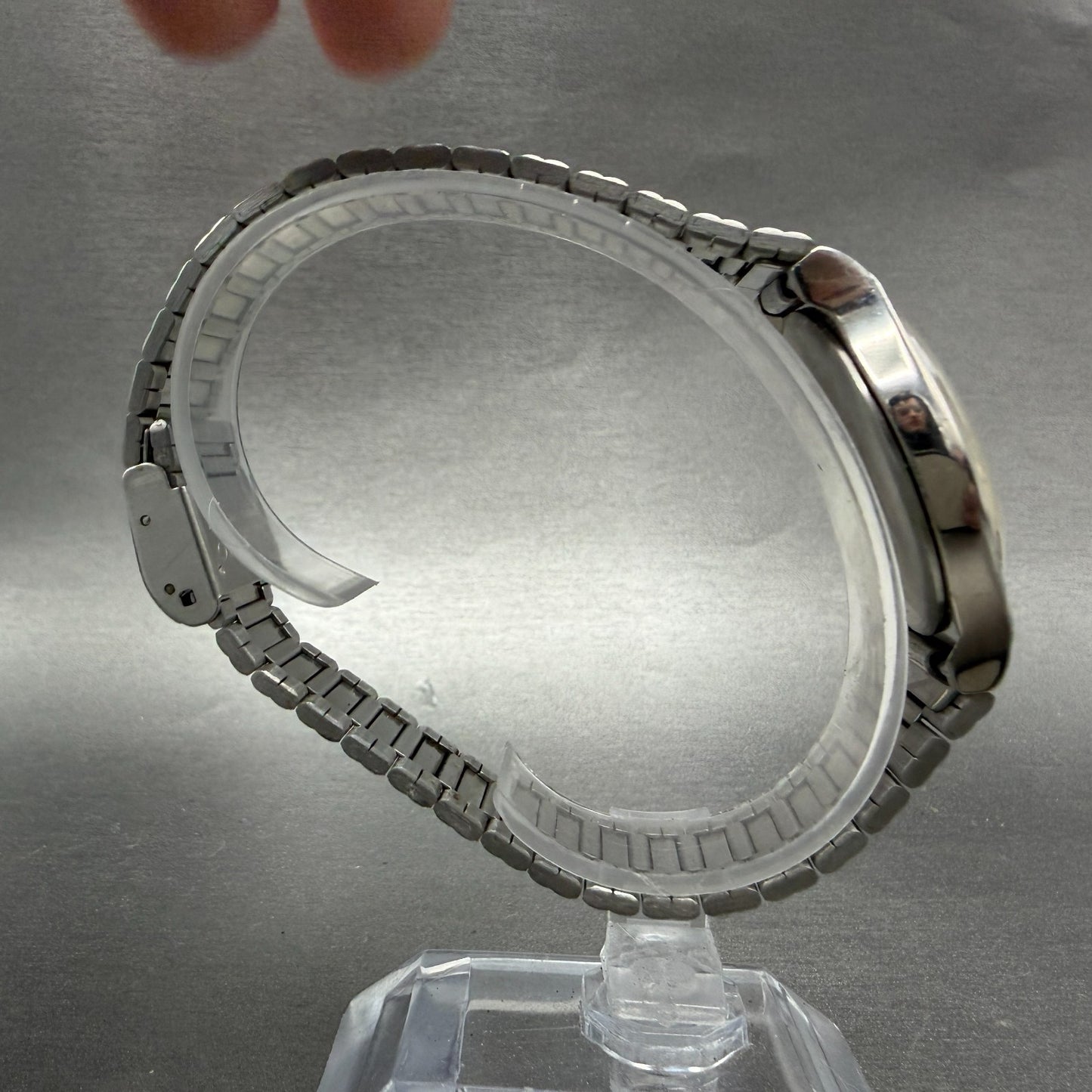 Seiko Watch Men 32mm Silver Dial Silver Tone Round 5Y31-8019 New Battery VTG8