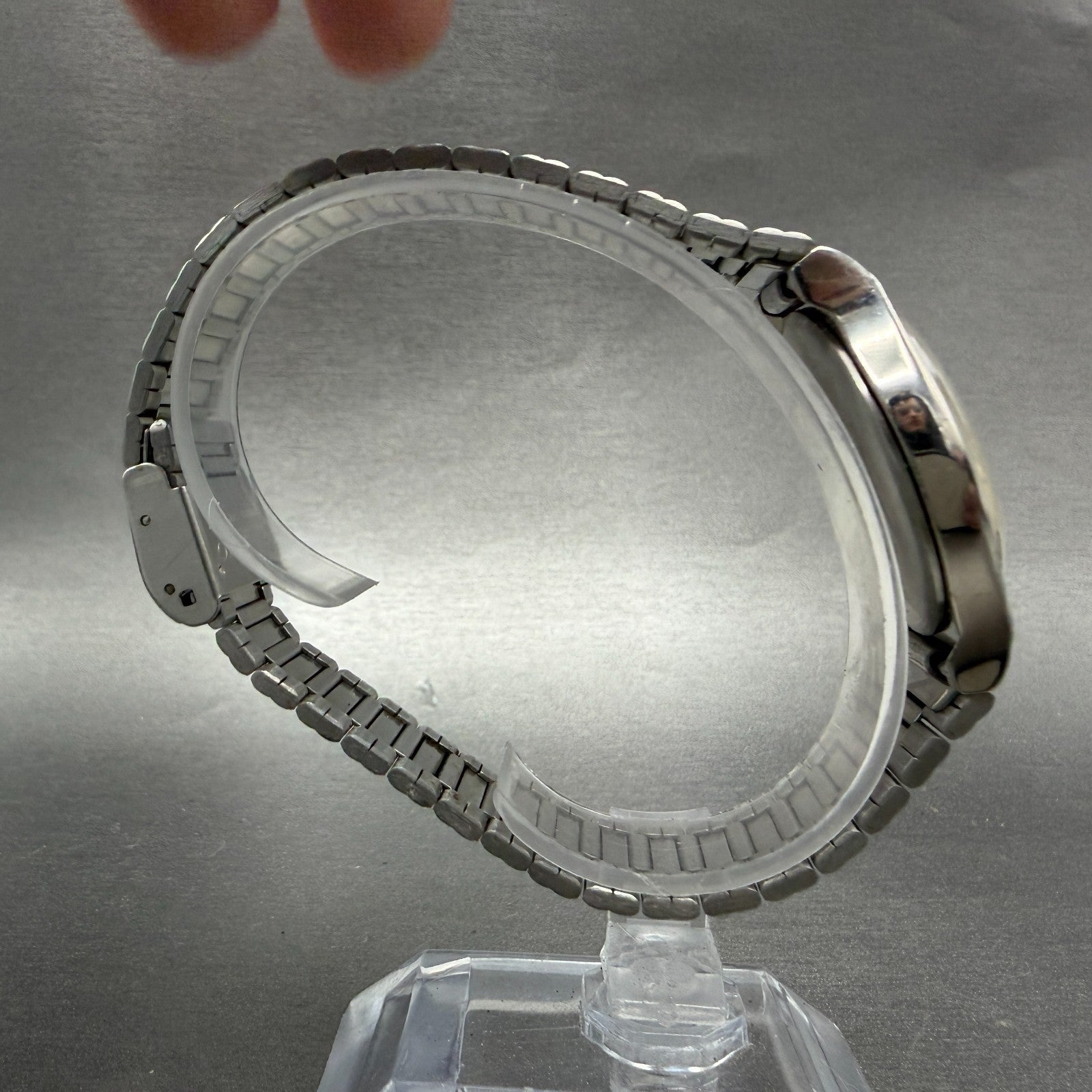 Seiko Watch Men 32mm Silver Dial Silver Tone Round 5Y31-8019 New Battery VTG8