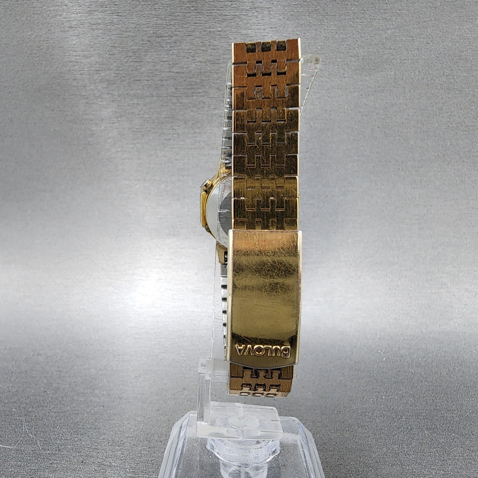 Bulova Digital Watch Women 25mm LCD digital Octagon New Battery N7 VTG7