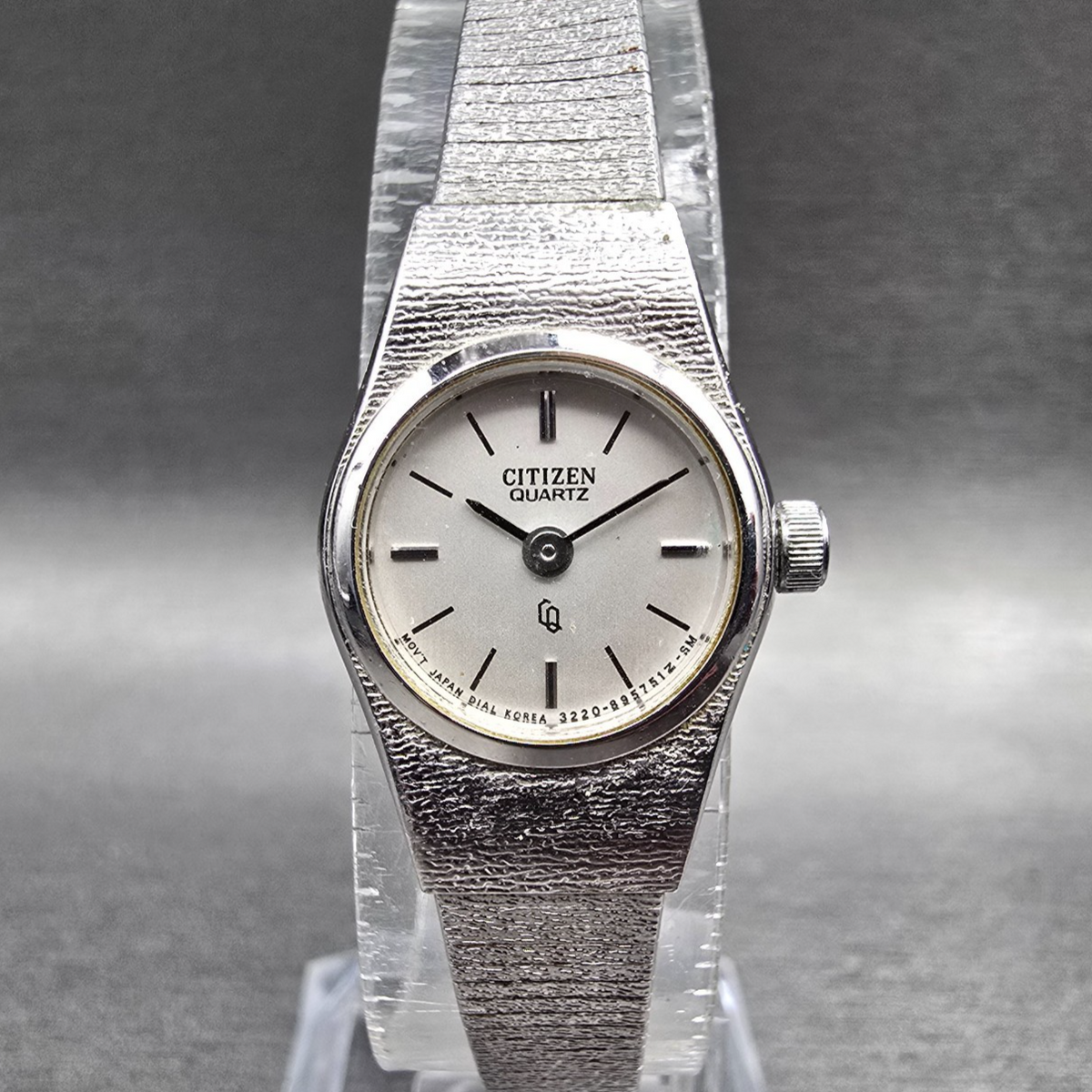 Citizen CQ Watch Women 17mm Silver Dial Silver Tone Round 3220-891244 New Batt F0