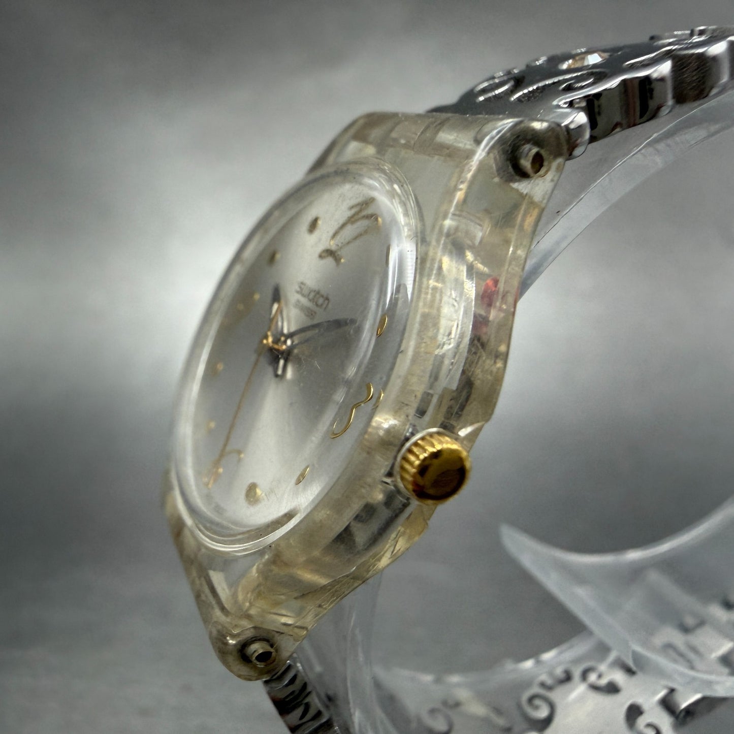 Swatch Crystal Lace Watch Women 25mm White Dial Clear Case Round New Battery2