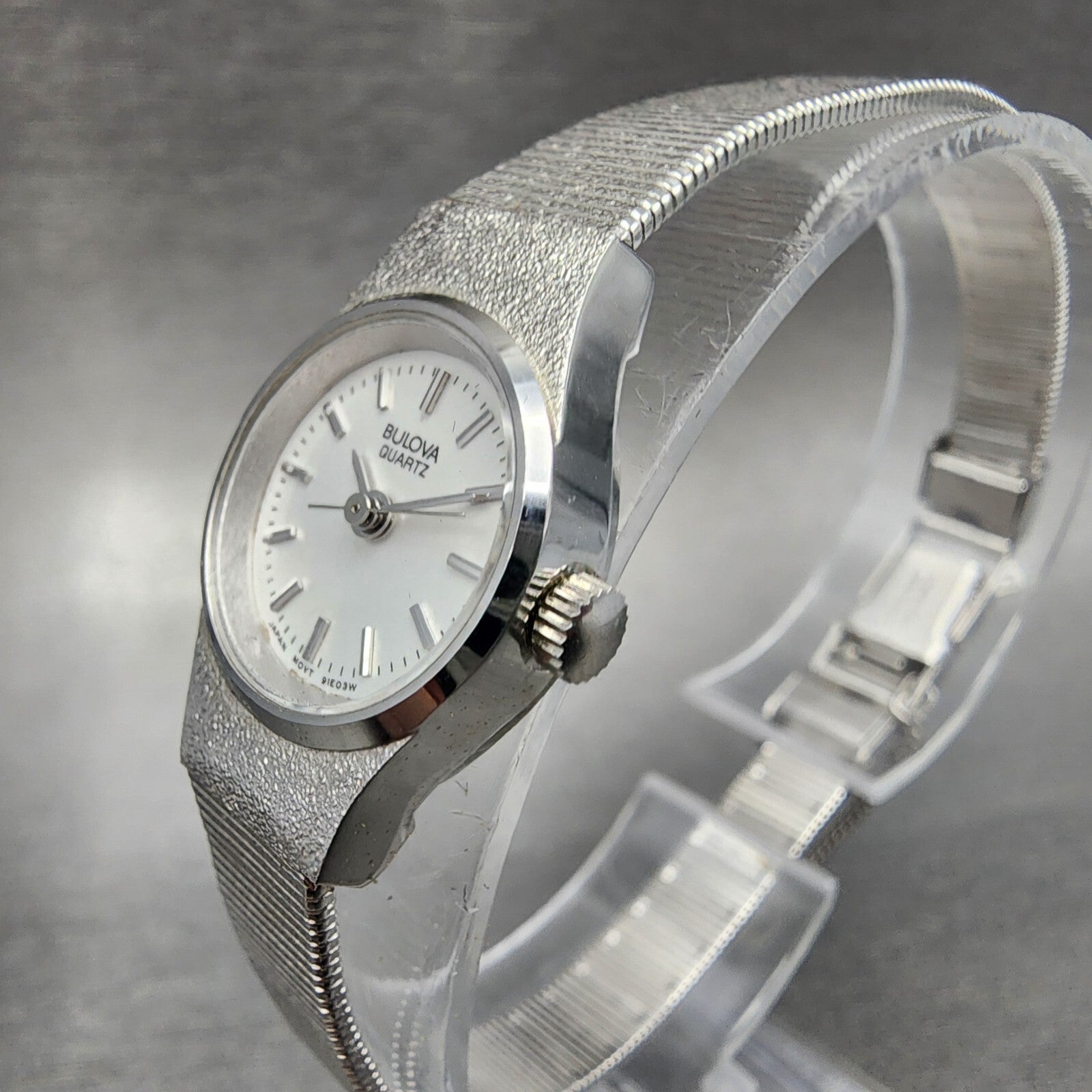 Bulova Watch Women 17mm White Dial Stainless Steel Round 91E03W New Battery NOS4