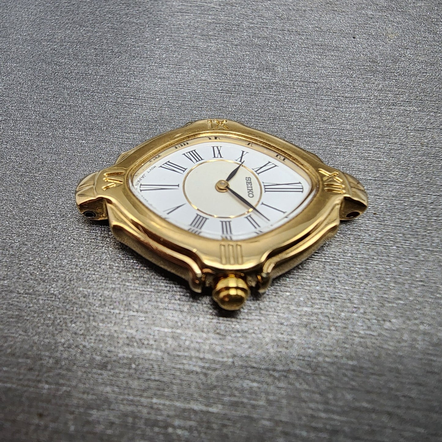 Seiko Watch Women 19mm White Dial Gold Tone 1N00 4K88 SXJR48 SAMPLE NO MOVEMENT6