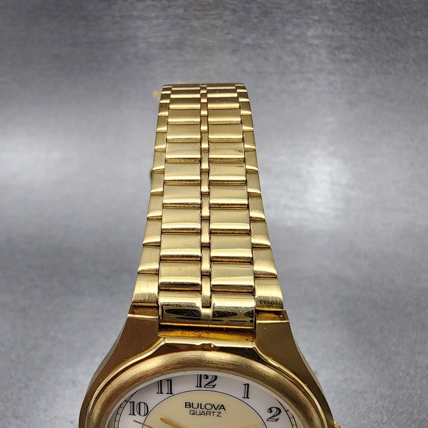 Bulova Watch Men 32mm White Dial Gold Tone Date Round 92B72 New Batt NOS7