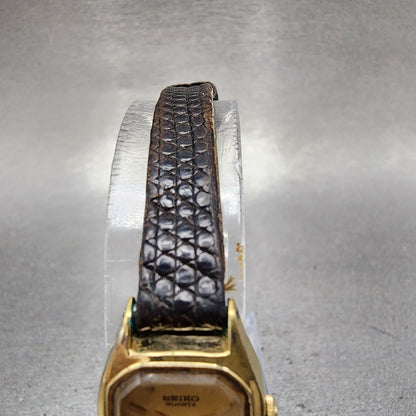 Seiko Tank Watch Women 17mm Champagne Dial Gold Tone 23206559 New Battery5