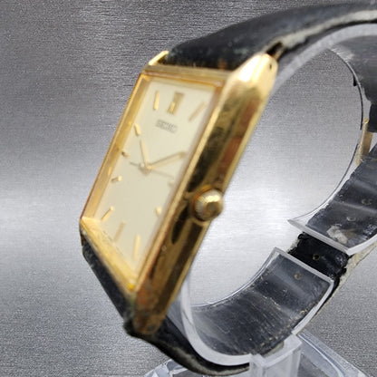 Seiko Tank Watch Men 25mm Gold Dial Gold Tone Rectangle V701-5E10 New Battery