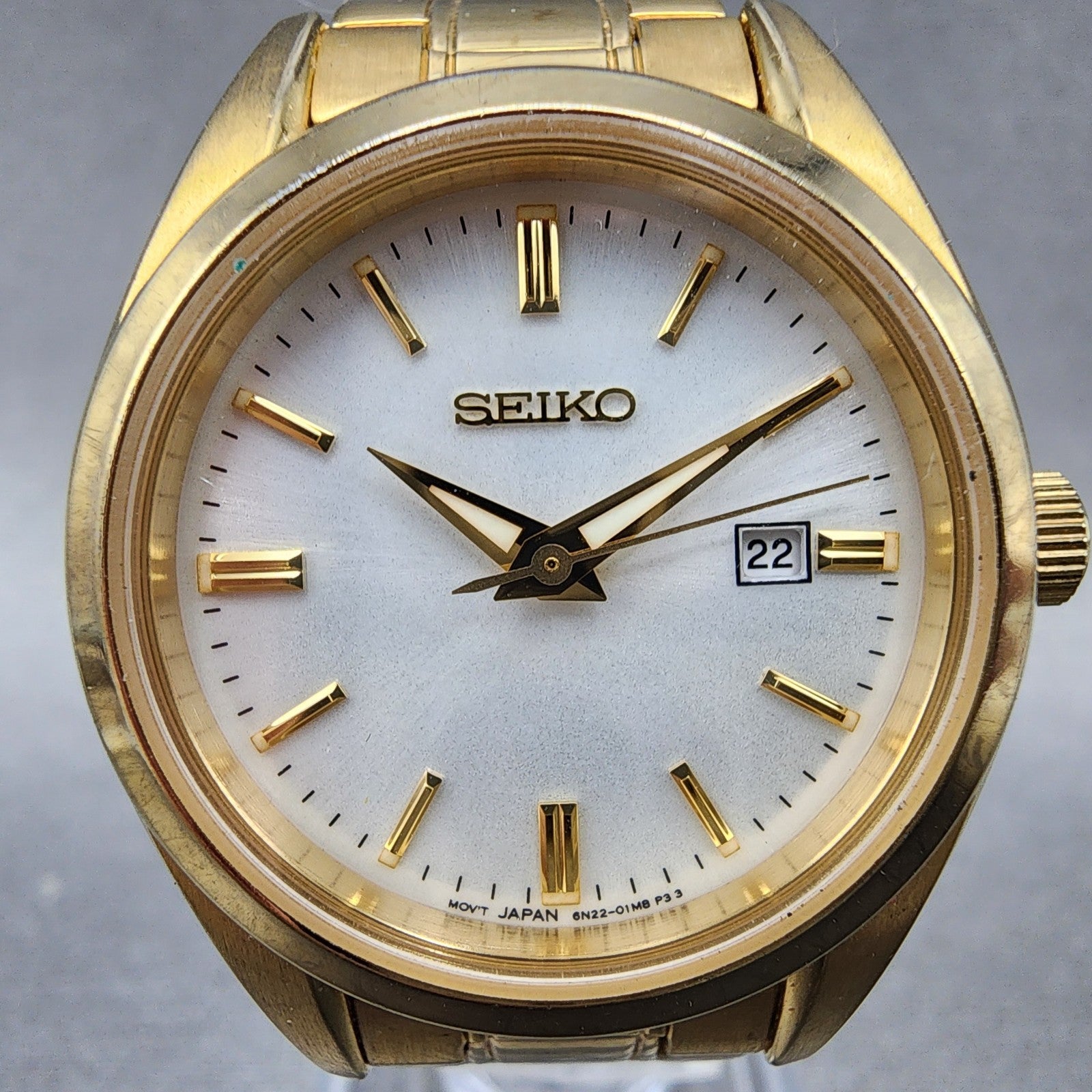 Seiko Watch Women 30mm White Dial Gold Tone Date 6n2200k0 New Battery1