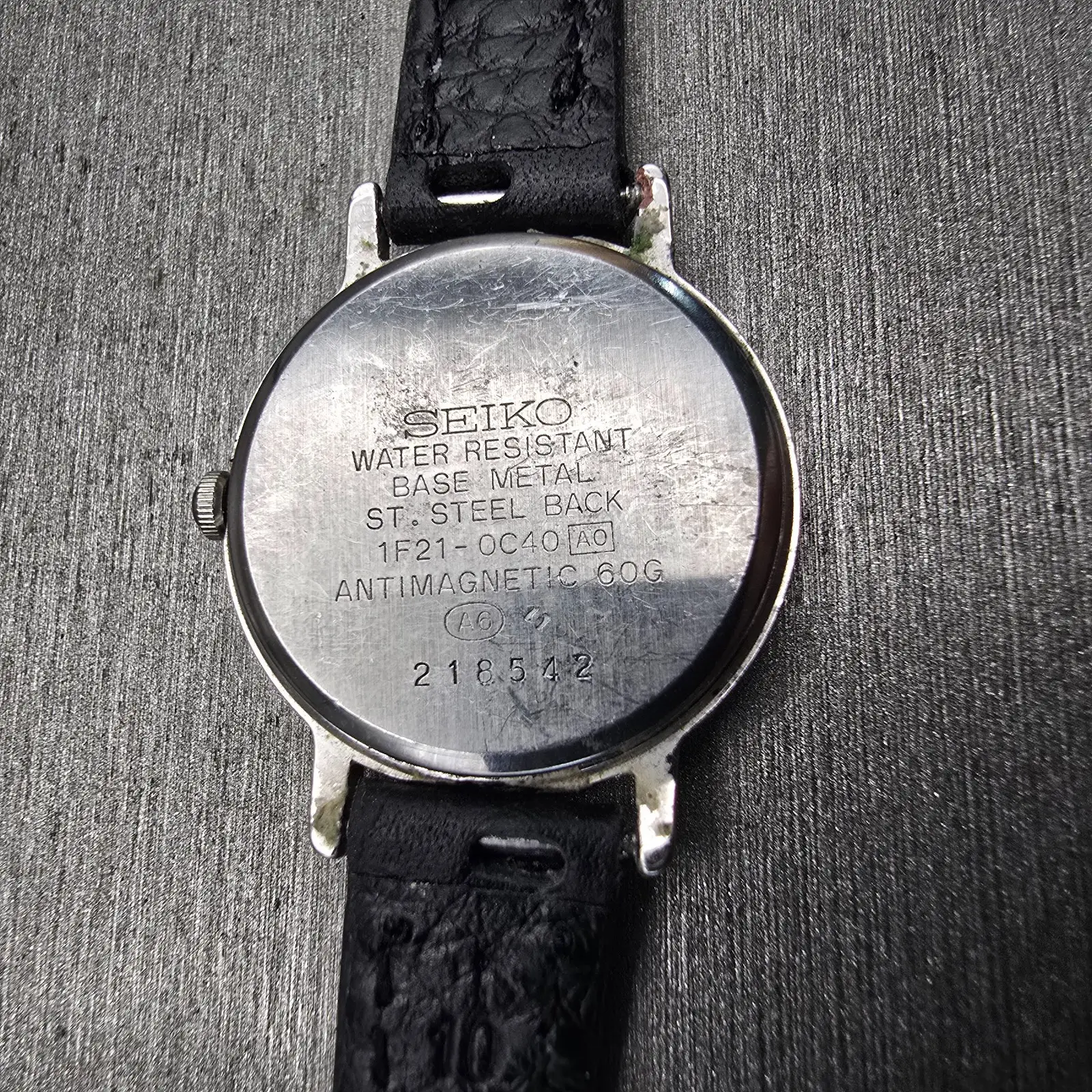 Seiko Avenue Watch Women 23mm Silver Dial Silver Tone Round 1F21-0C40 New Batt10