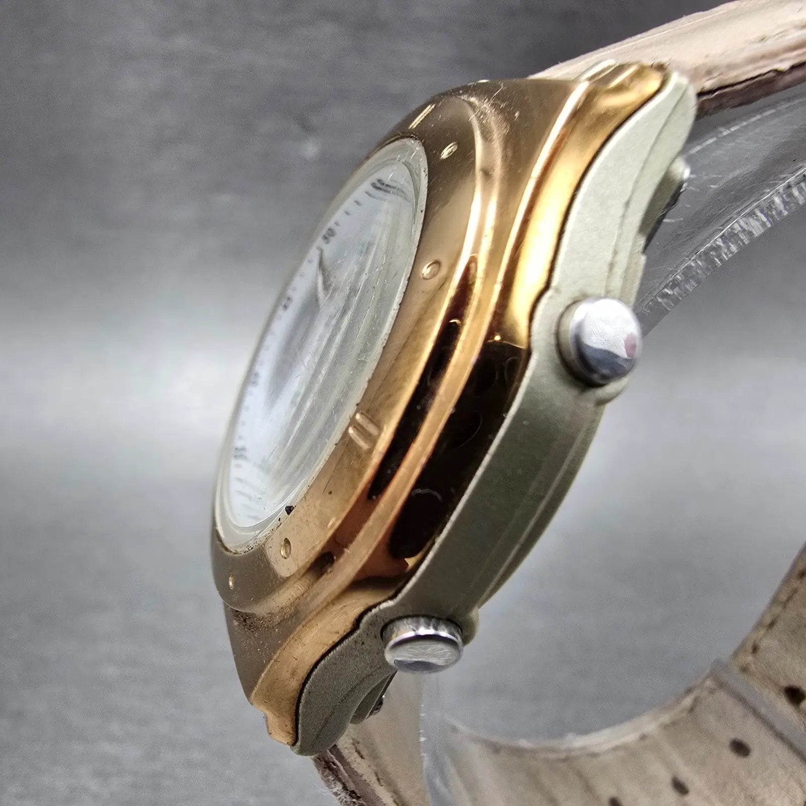 Casio Wave Ceptor Watch Women 35mm White Dial Rose Gold Alarm Chronograph Works2