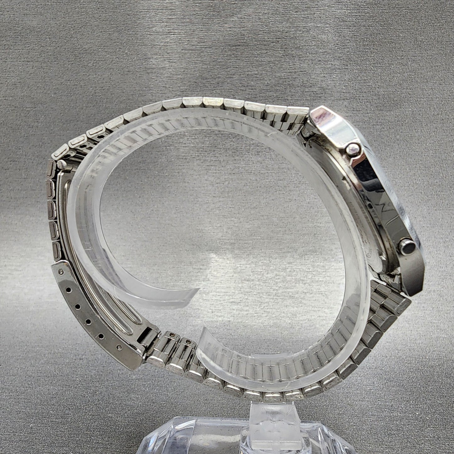 Seiko Digital Watch Men 33mm Stainless Steel Daydate Octagon A6395000 New Batt8