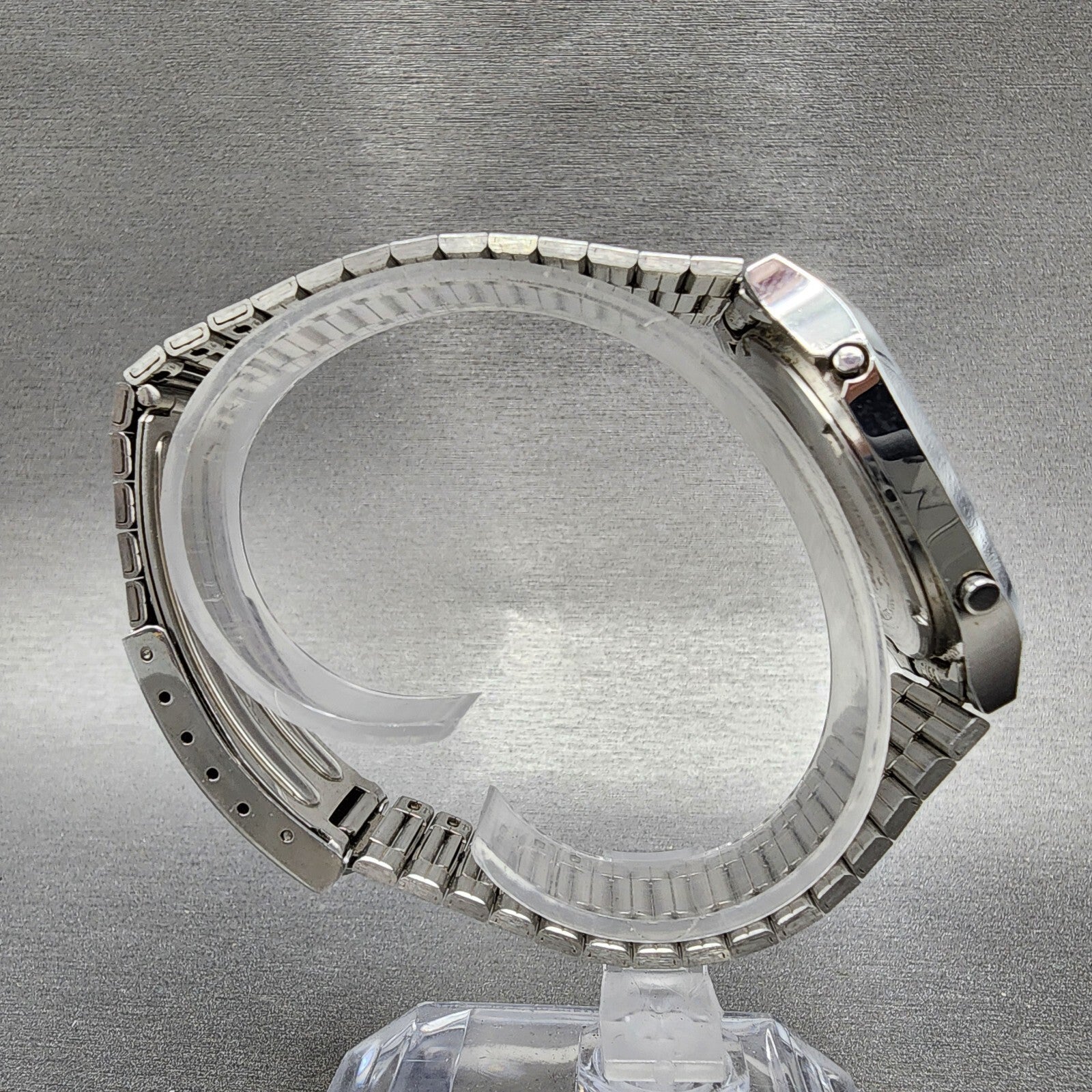 Seiko Digital Watch Men 33mm Stainless Steel Daydate Octagon A6395000 New Batt8