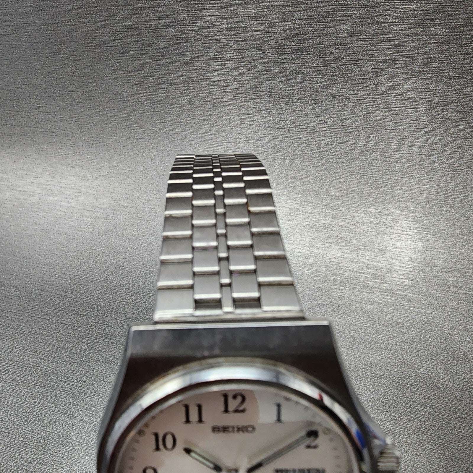 Seiko Chronos Watch Men 35mm White Dial Steel Daydate Round 5H237D20 PARTS3