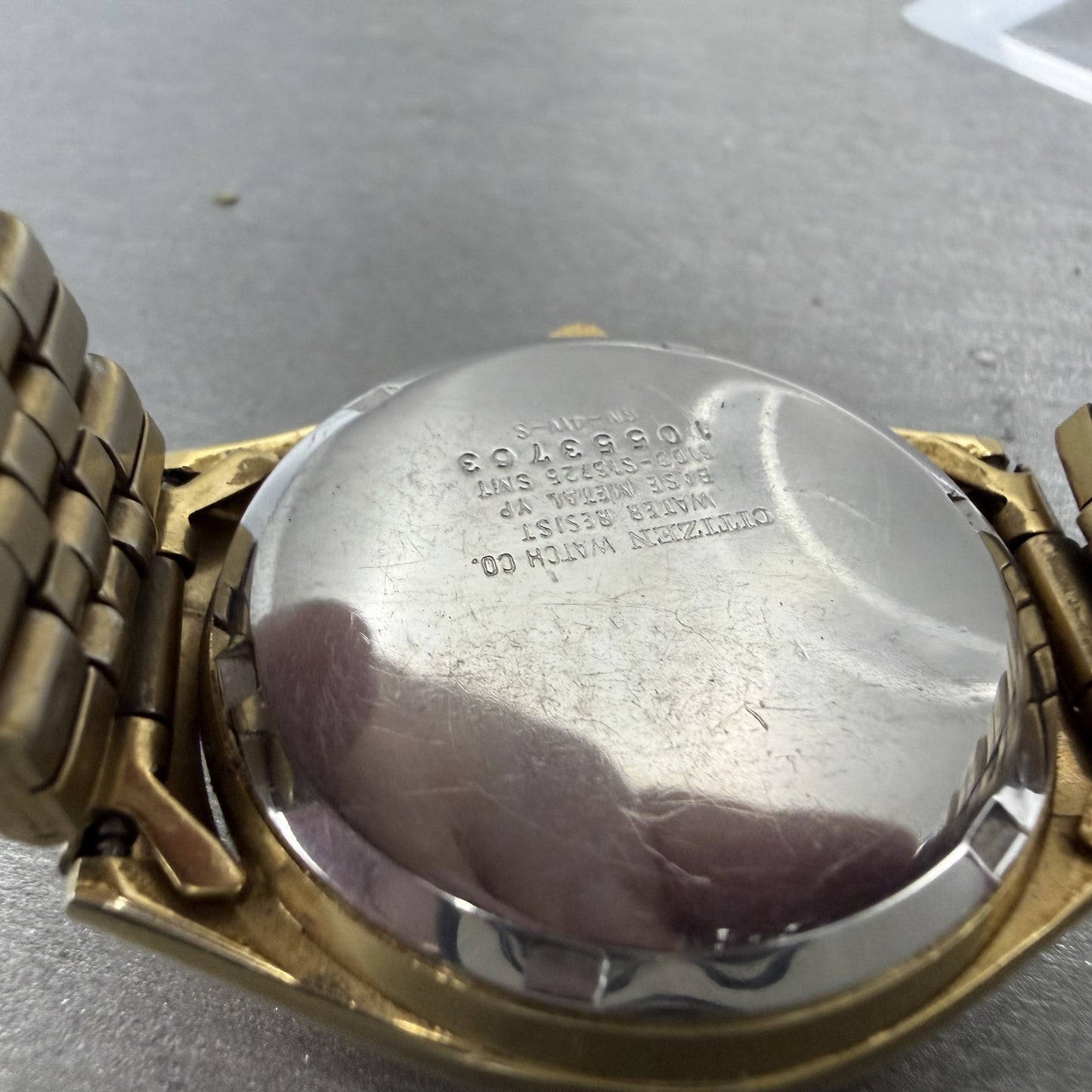 Citizen Watch Men 35mm Gold Tone Gold Tone Daydate 6100S16725 New Battery9