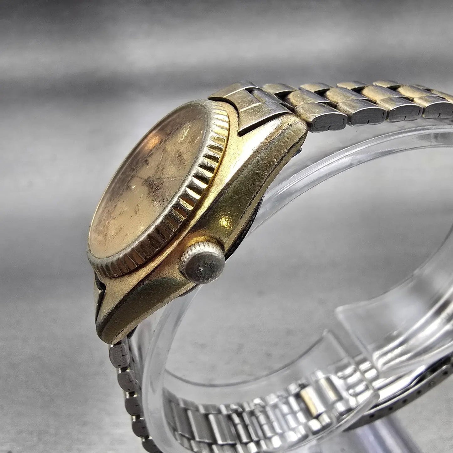 Seiko SQ Watch Women 24mm Gold Dial Gold Tone Daydate Round 2626-0150 New Batt2