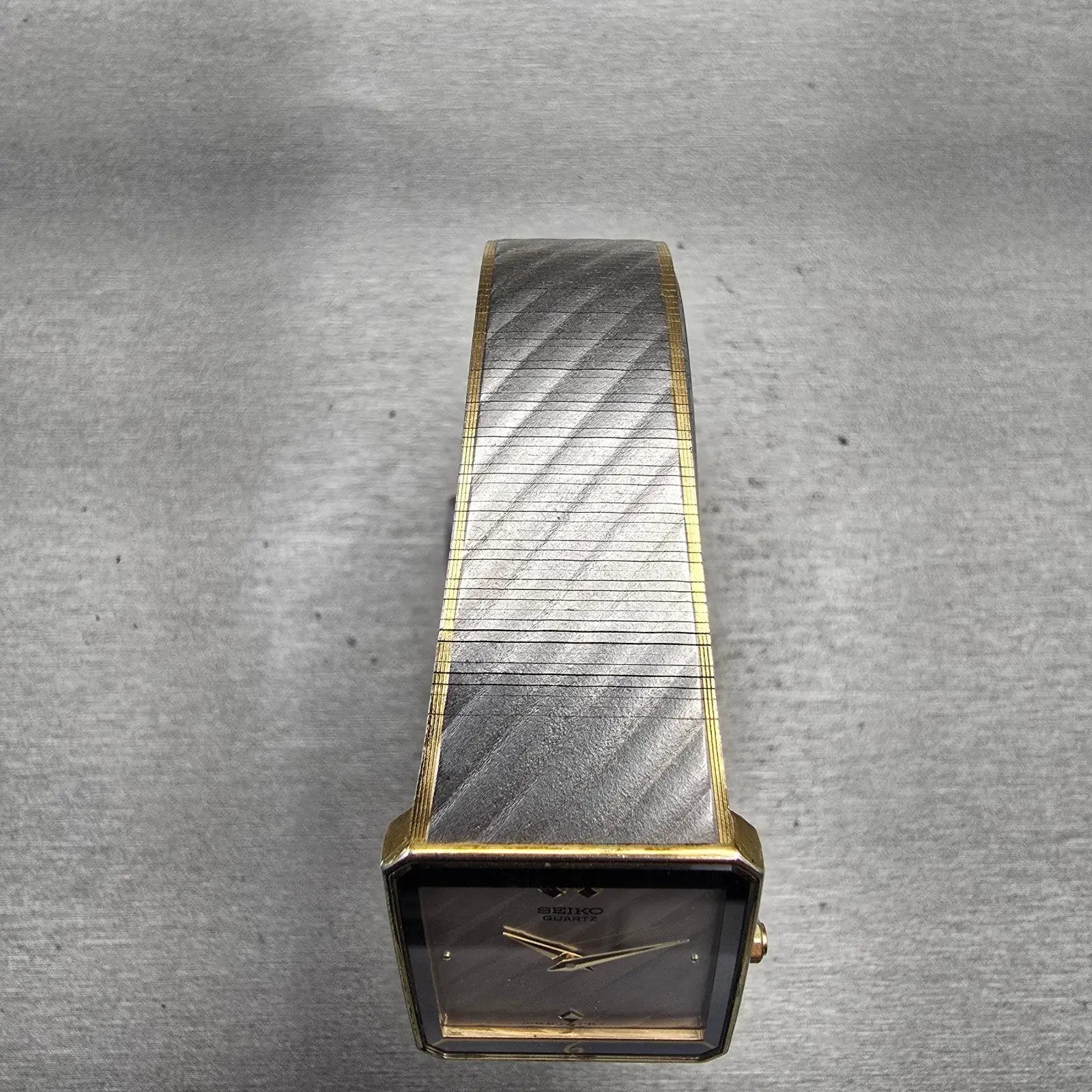 Seiko Watch Men 25mm Silver Dial Two Tone Rectangle 9020-551A New Battery VTG4