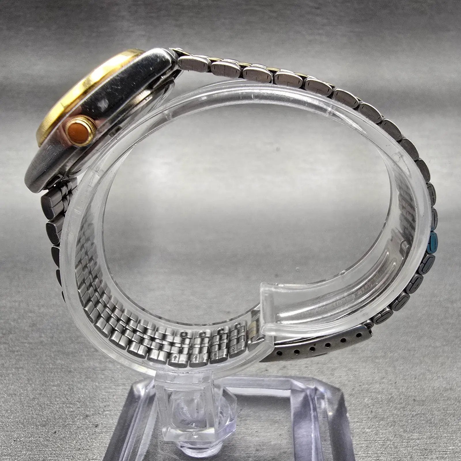 Seiko Watch Women 24mm White Dial Two Tone Daydate Round 7N83-0011 New Battery6