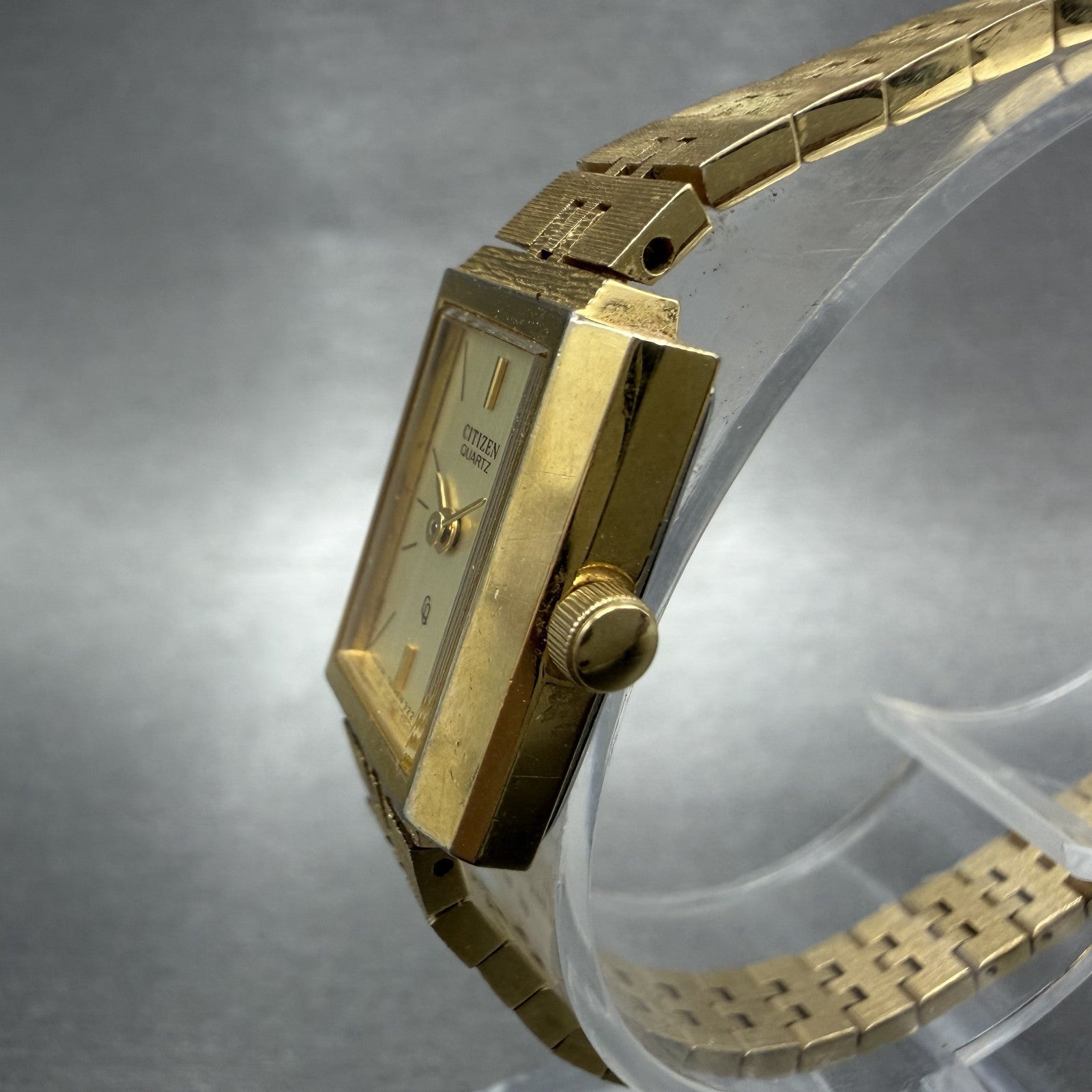 Citizen CQ Watch Women 17mm Champagne Dial Gold Tone Rectangle 3220 New Battery2