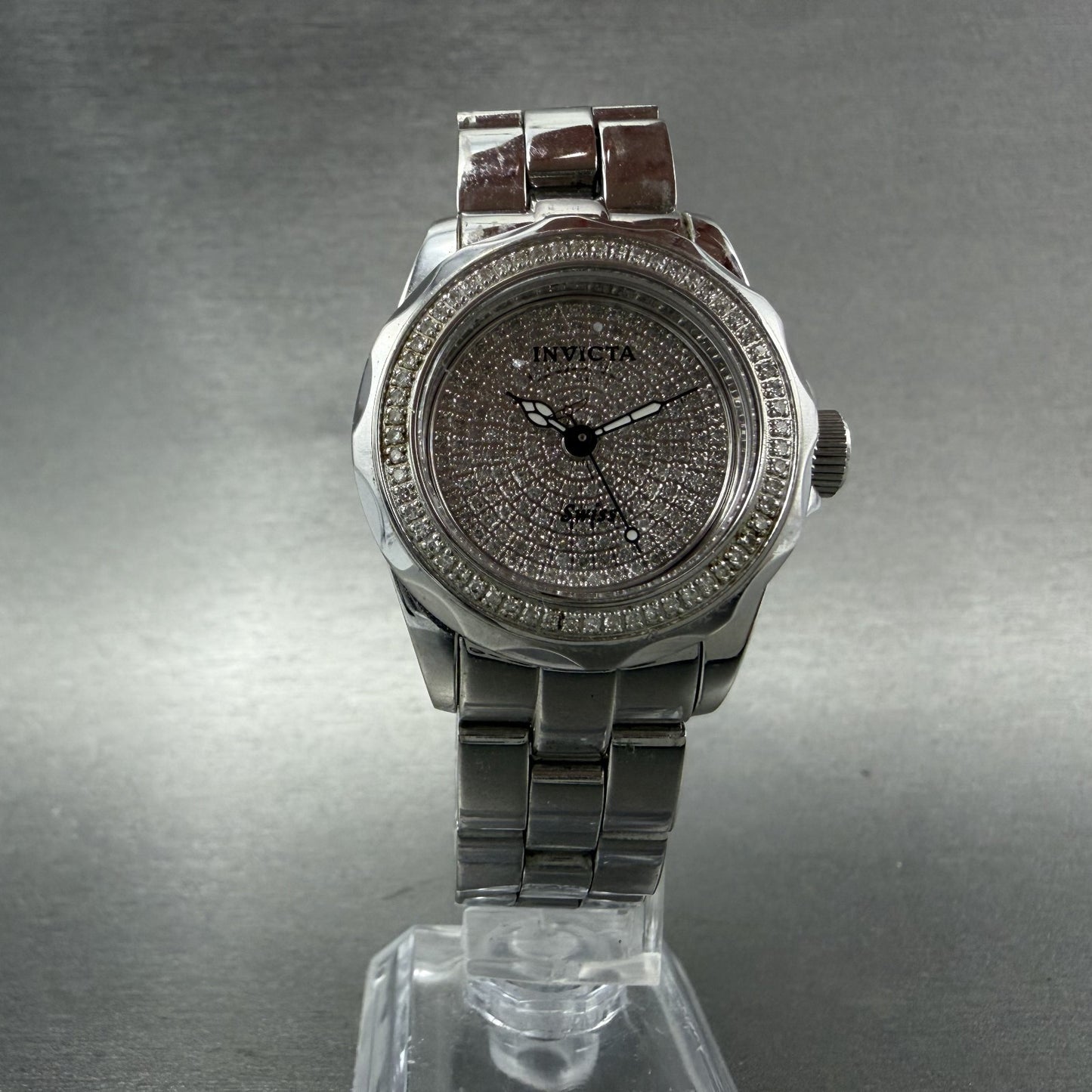 Invicta Dive Watch Women 31mm Diamond Dial & Bezel Steel Round New Battery 28244