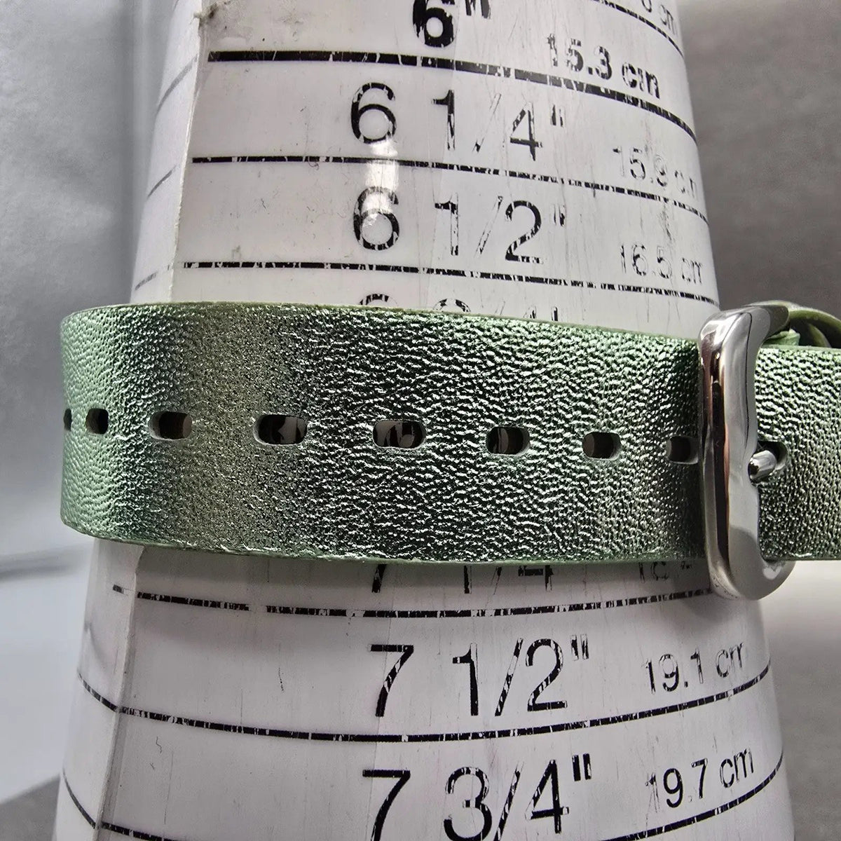 Invicta Watch Women 34mm Green Dial Steel Oval 3208 New Battery Swiss Leather10