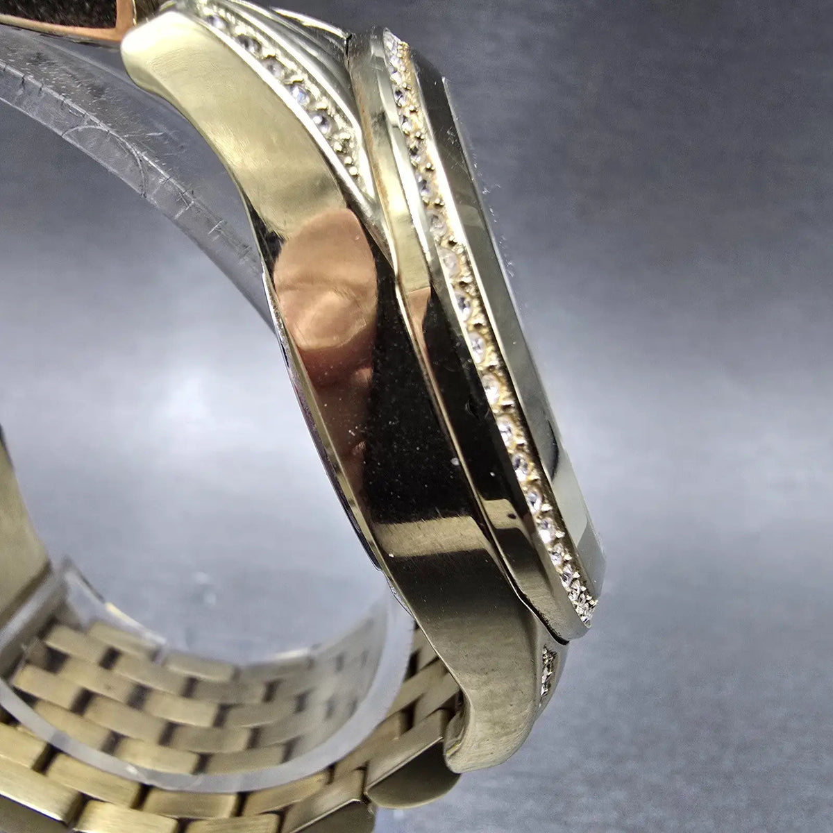 Michael Kors Pressley Chronograph Watch 39mm Women White Dial Gold Tone PARTS3