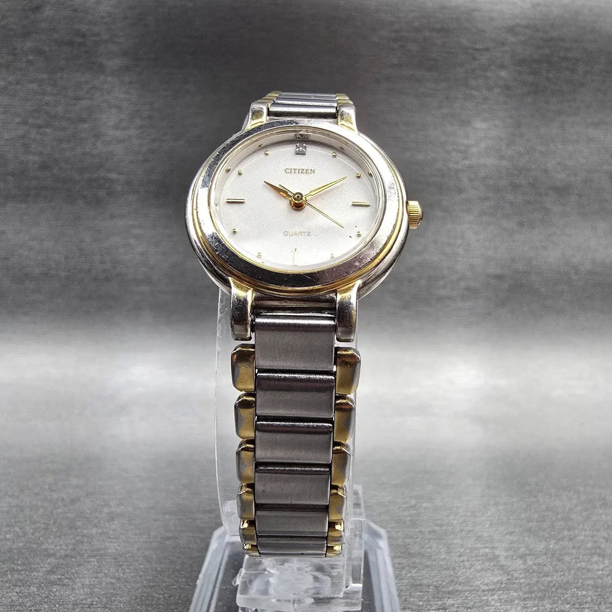 Citizen Watch Women 24mm White Dial Two Tone Round 6031-G11840 New Battery5