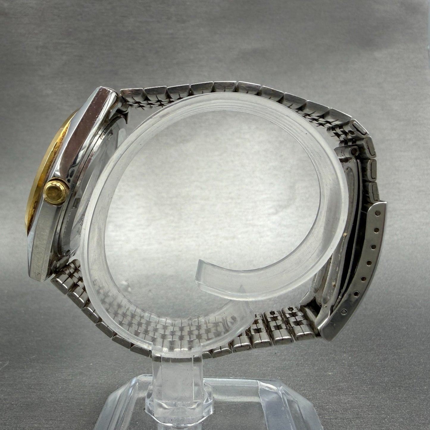 Citizen CQ Watch Men 35mm Champagne Dial Two Tone Daydate 4-S05961 New Battery6