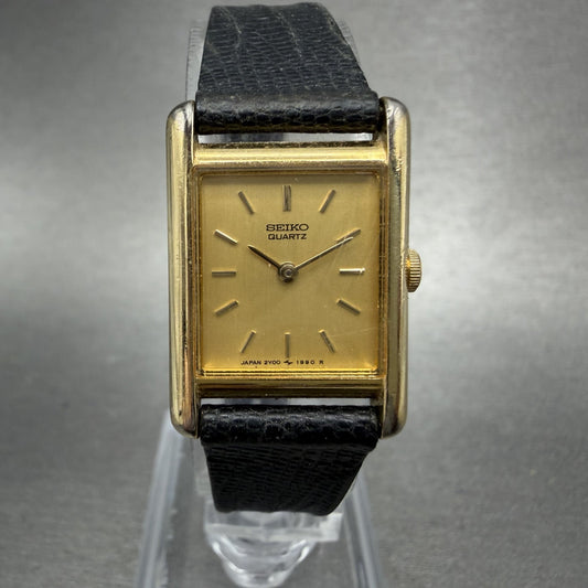 Seiko Tank Watch Women 18mm Champagne Dial Gold Tone 2Y00-5479 New Battery0