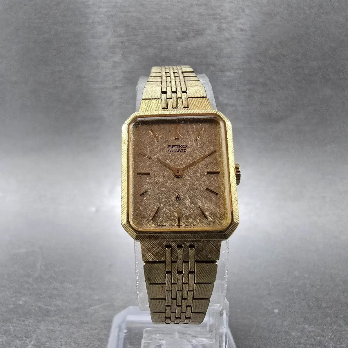Seiko Tank Watch Women 17mm Champagne Dial Gold Rectangle 1400-5540 New Battery5
