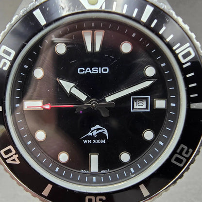 Casio Duro Dive Watch Men 44mm Black Dial Silver Tone Date Round MDV-106 NewBatL1