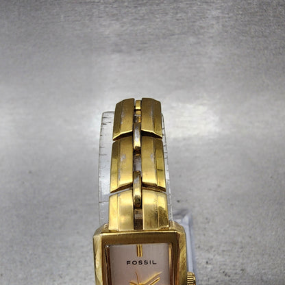 Fossil Tank Watch Women 17mm Silver Dial Gold Tone Rectangle ES9947 New Battery4