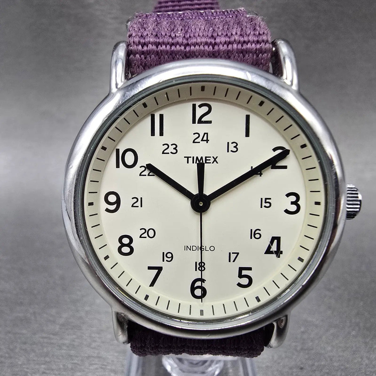 Timex Weekender Watch Men 38mm White Dial Silver Round New Battery T2N652 Purple0