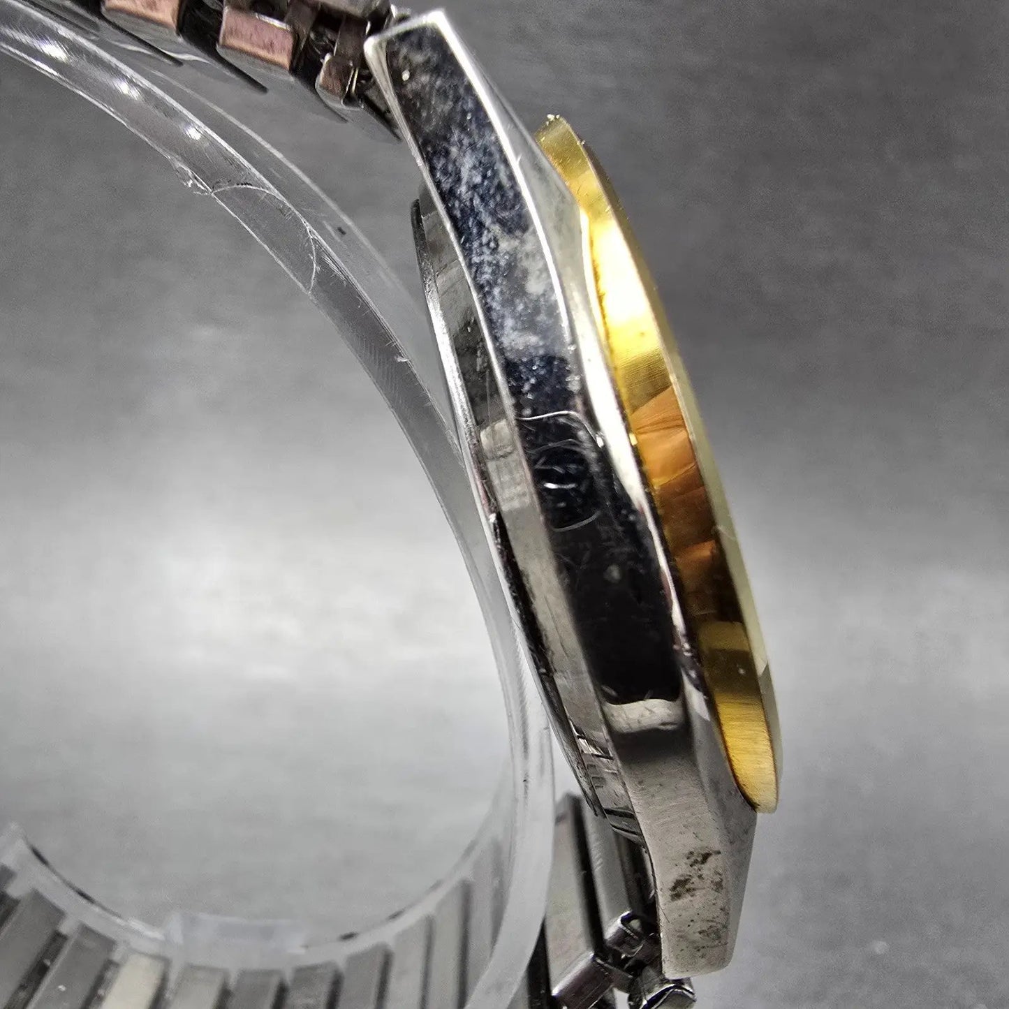 Waltham Watch Men 36mm Black Dial Two Tone Daydate Round New Battery Vintage DF3