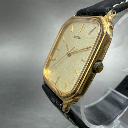 Seiko Tank Watch Men 26mm Champagne Dial Gold Tone 5P31-5D80 New Battery Vintage2