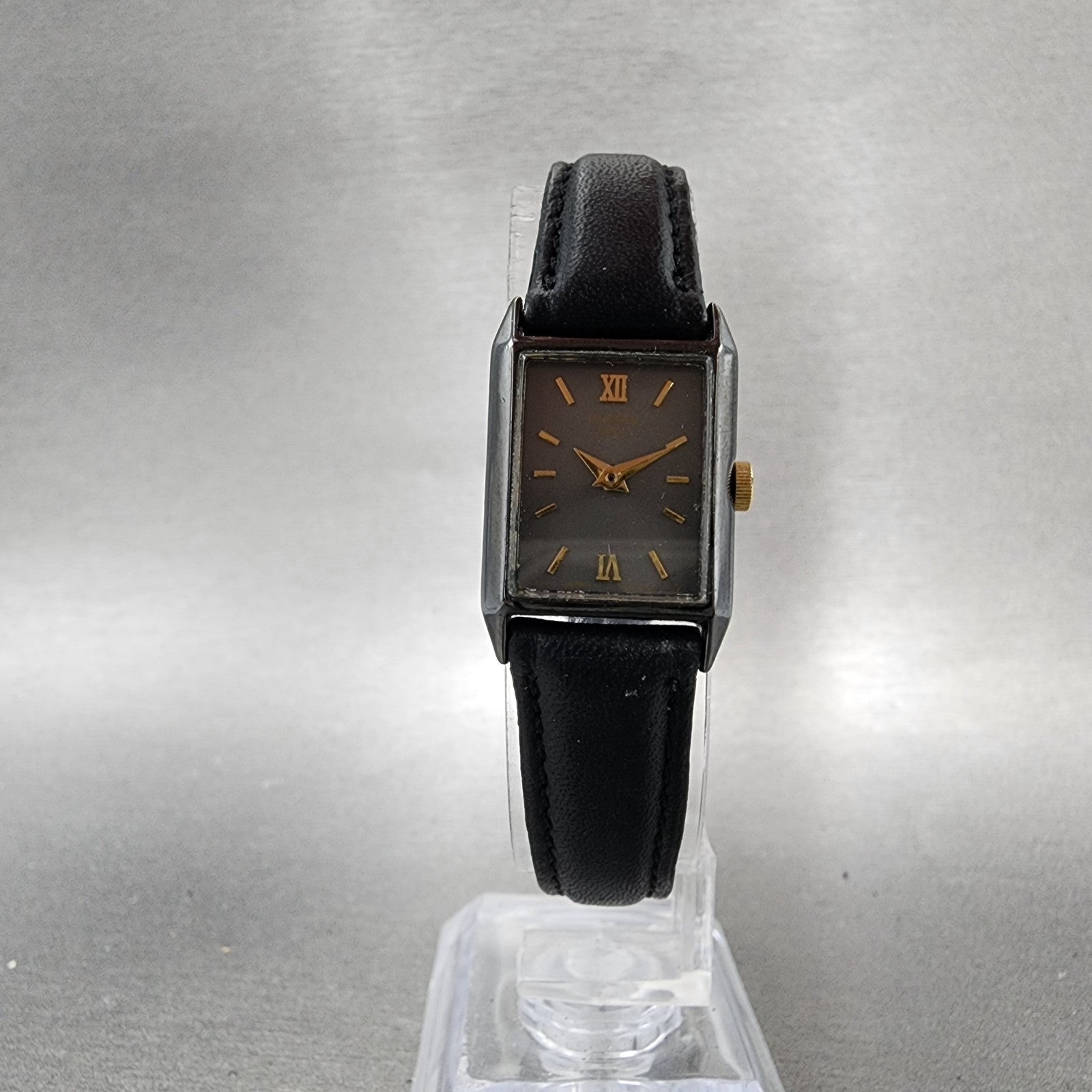 Seiko Pulsar Tank Watch Women 17mm Black Dial Black Tone V8106540 New Battery5