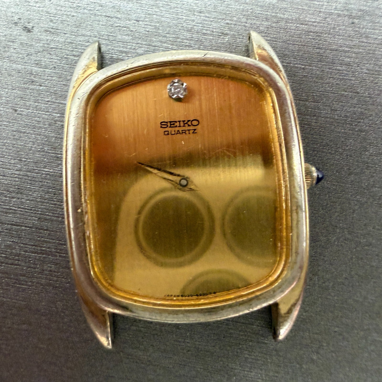 Seiko Watch Men 28mm Champagne Dial Gold Tone Rectangle 6020-5699 PARTS Vintage2