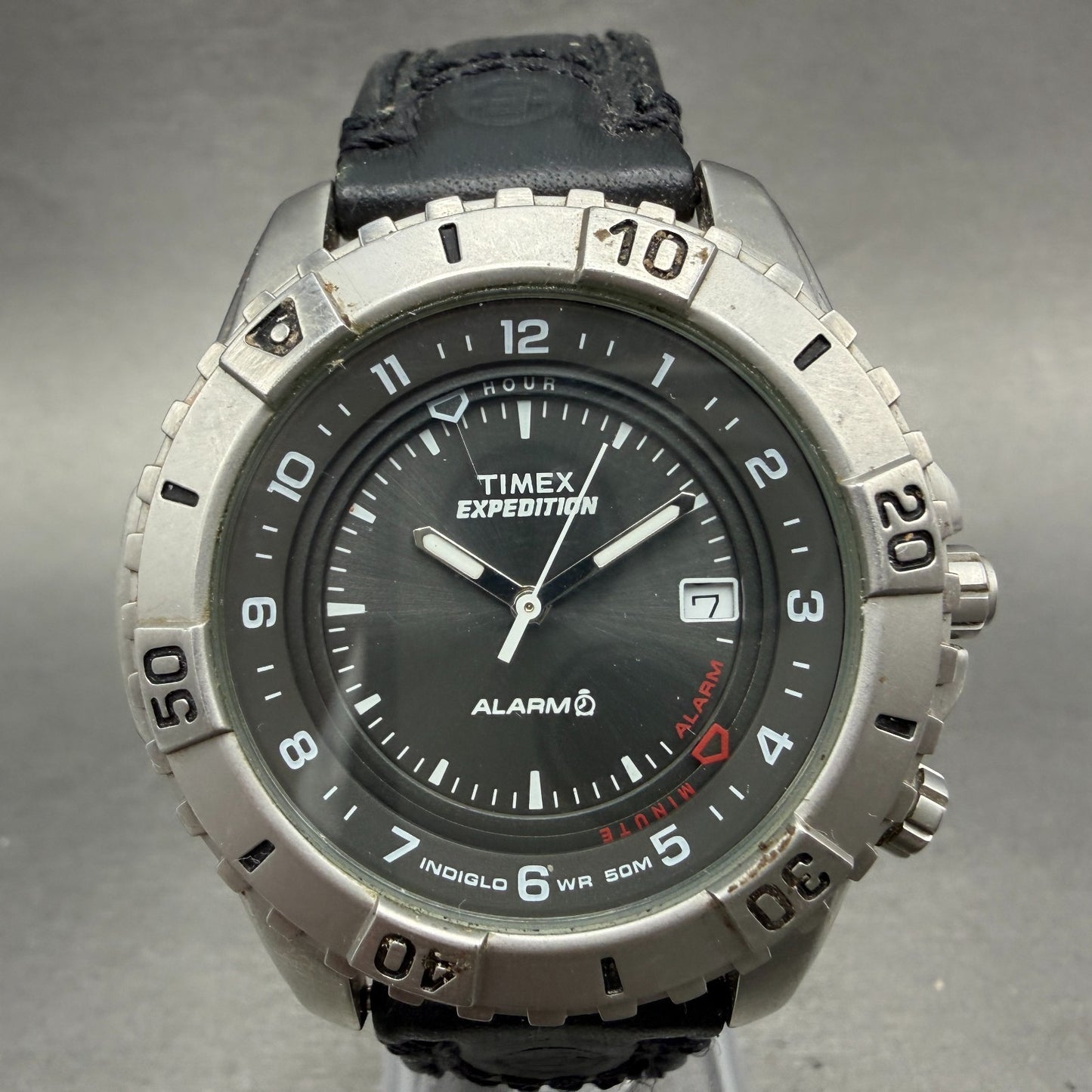 Timex Expedition Watch Men 42mm Gray Dial Silver Tone Alarm Date New Batt0