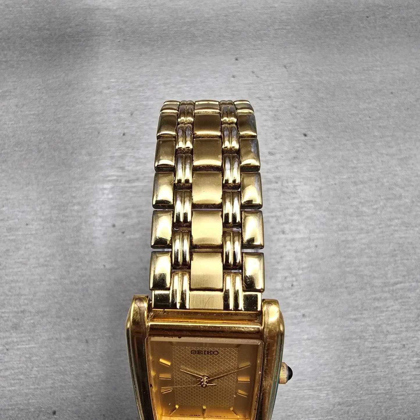 Seiko Tank Watch Men 25mm Gold Tone Gold Dial Rectangle V701-5E49 New Battery4