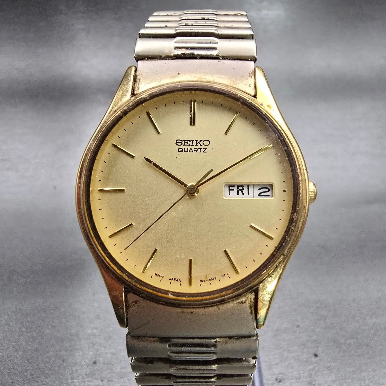 Seiko Watch Men 33mm Champagne Dial Gold Tone Daydate Round 7N43-8A89 New Batt G0