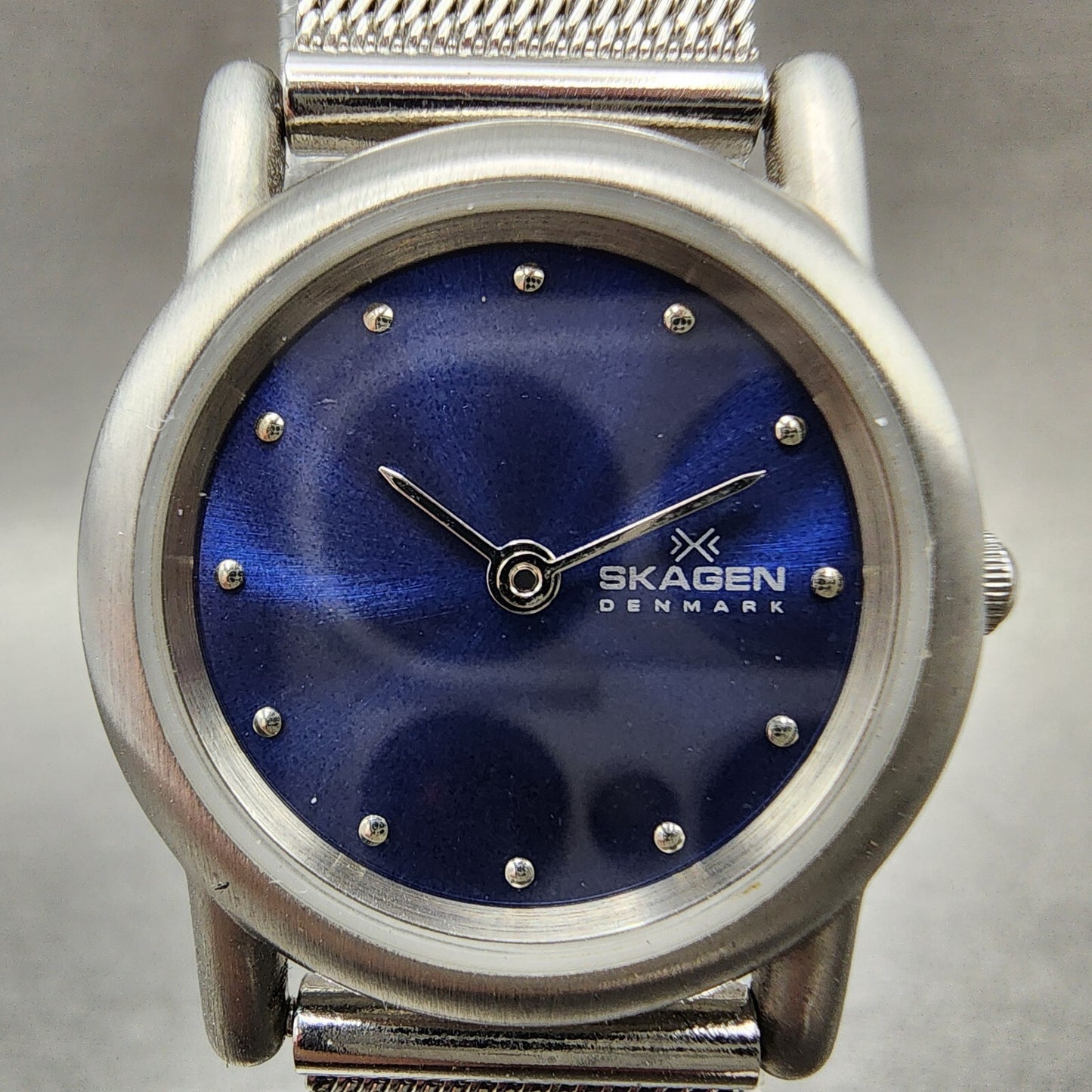 Skagen Watch Women 25mm Blue Dial Silver Tone Round Mesh band P4SSN New Battery1