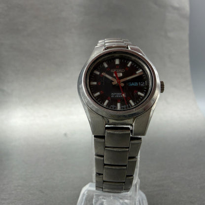 Seiko 5 Automatic Watch Women 24mm Black Dial Silver Tone Daydate 4207-0180 Runs5