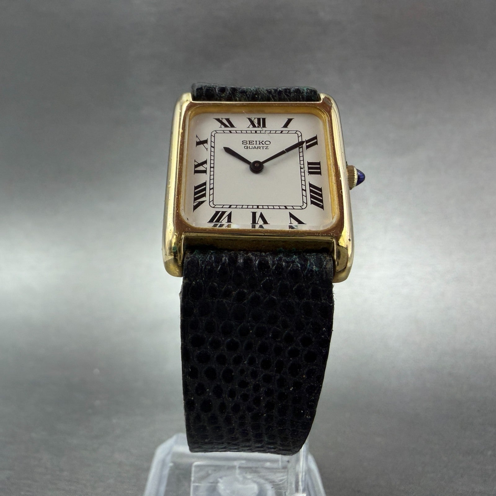 Seiko Tank Watch Women 22mm White Dial Gold Tone Rectangle 2320-5649 New Batt AB5
