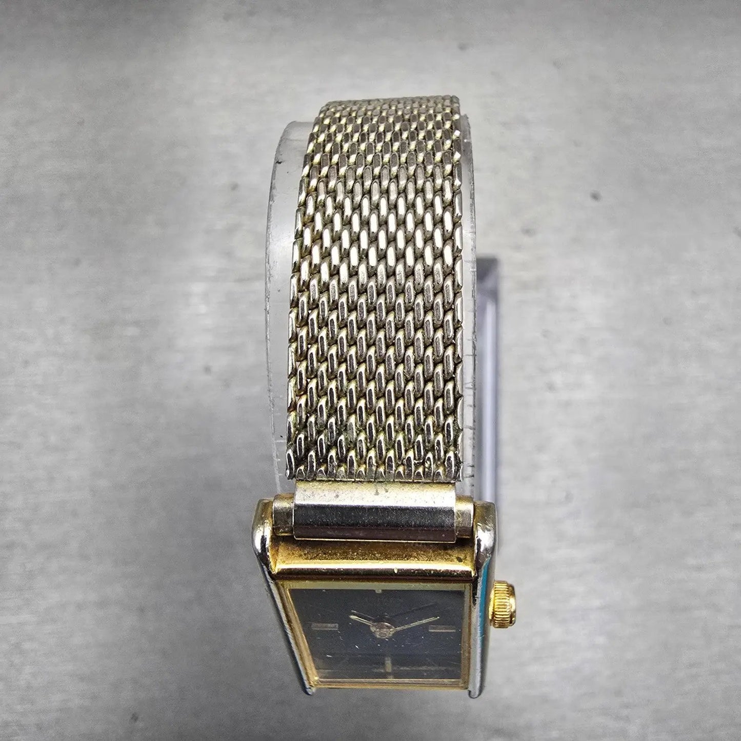 Citizen CQ Watch Women 17mm Black Dial Gold Tone Rectangle 3220-945174 New Batt4