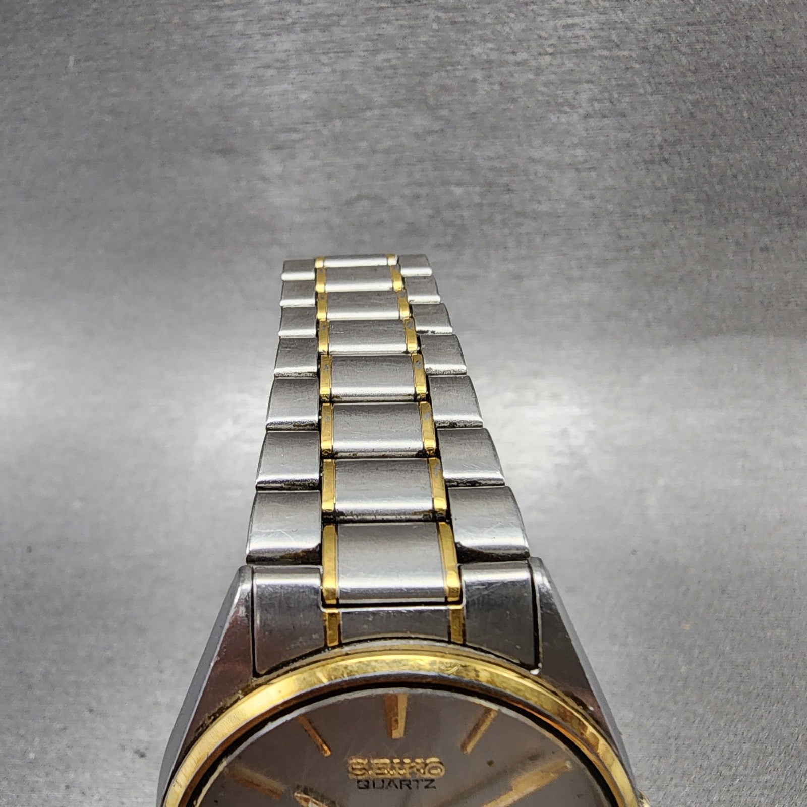 Seiko SQ Watch Men 34mm Silver Dial Two Tone Daydate 5H238a09 New Battery4