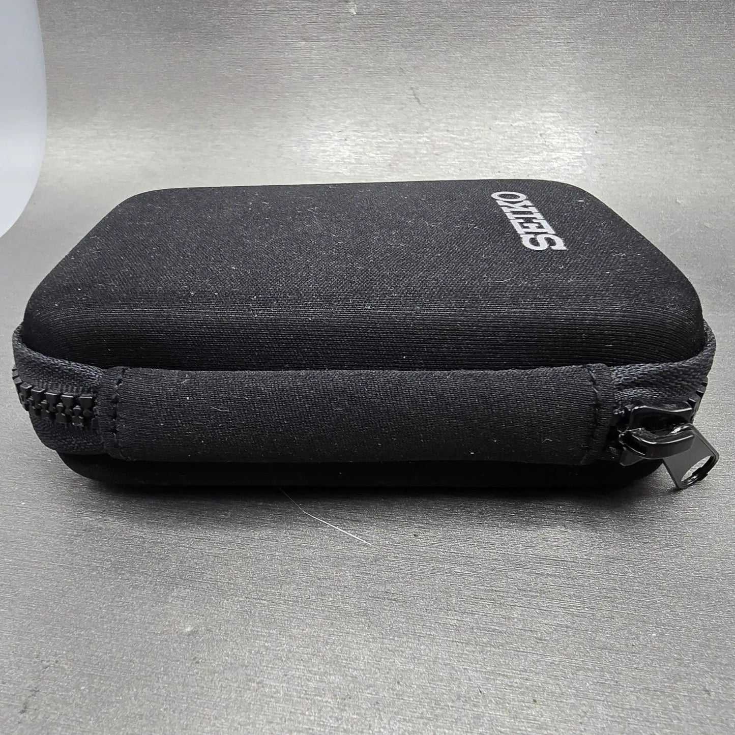 Seiko Travel Watch Case Black Fabric Plastic Rectangle Zipper4