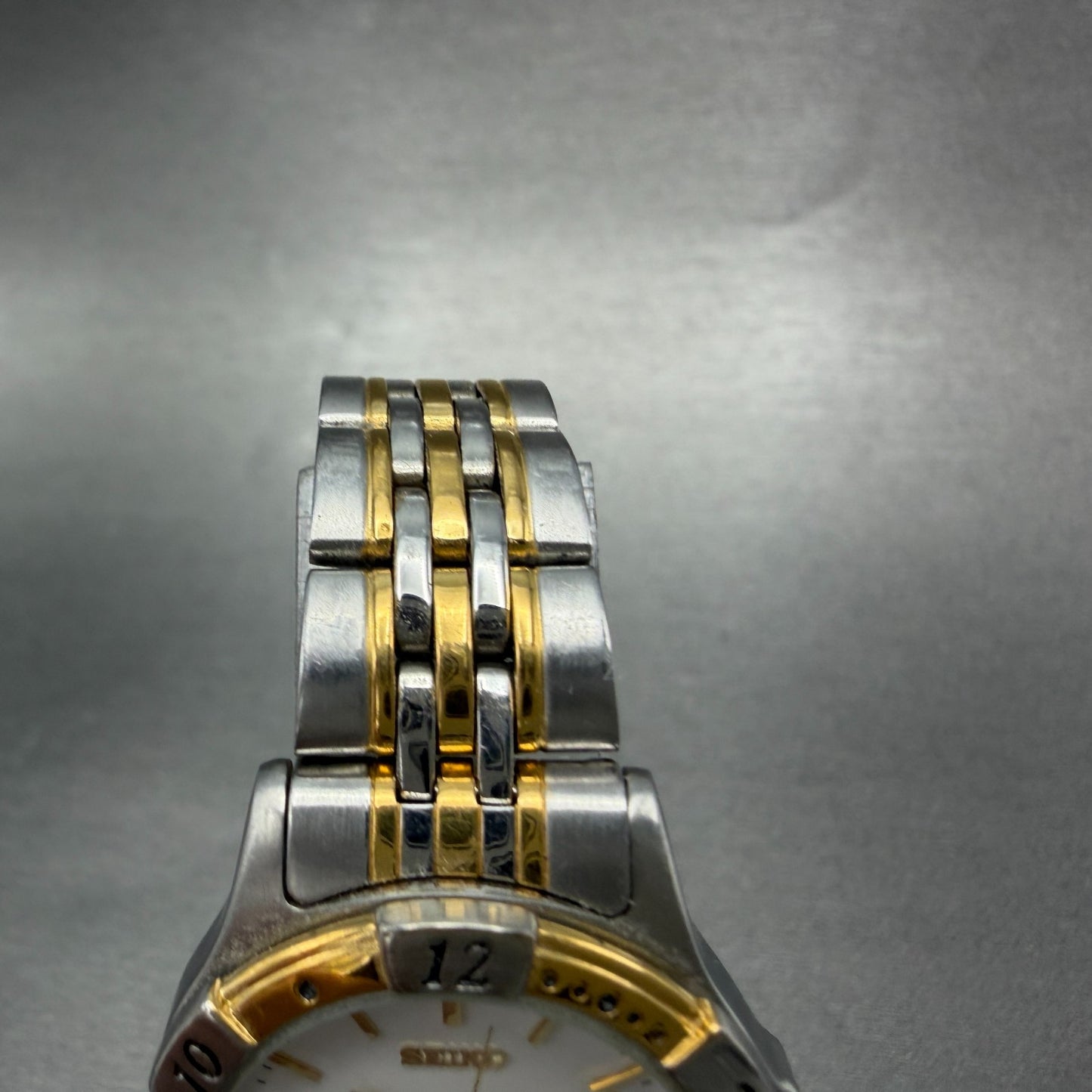 Seiko Dive Watch Women 28mm White Dial Two Tone Date Round 7N82-0619 New Battery4