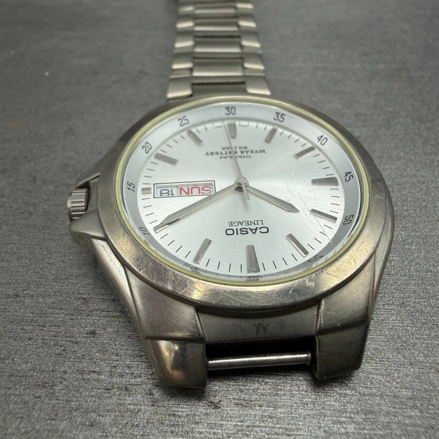 Casio Lineage Titanium Watch Men 38mm Silver Dial Daydate LIN-171J READ!! Newbat4