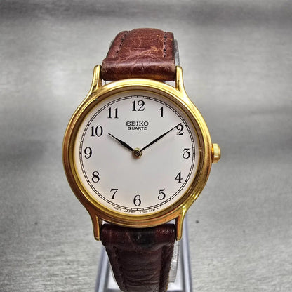Seiko Watch Women 25mm White Dial Gold Tone Round V700-6091 New Battery Vintage0