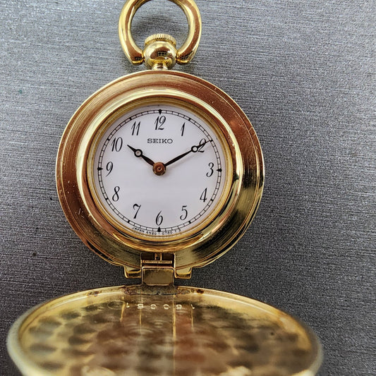 Seiko Pocket Watch Women 27mm White Dial Gold Tone 4n200450 New Battery0