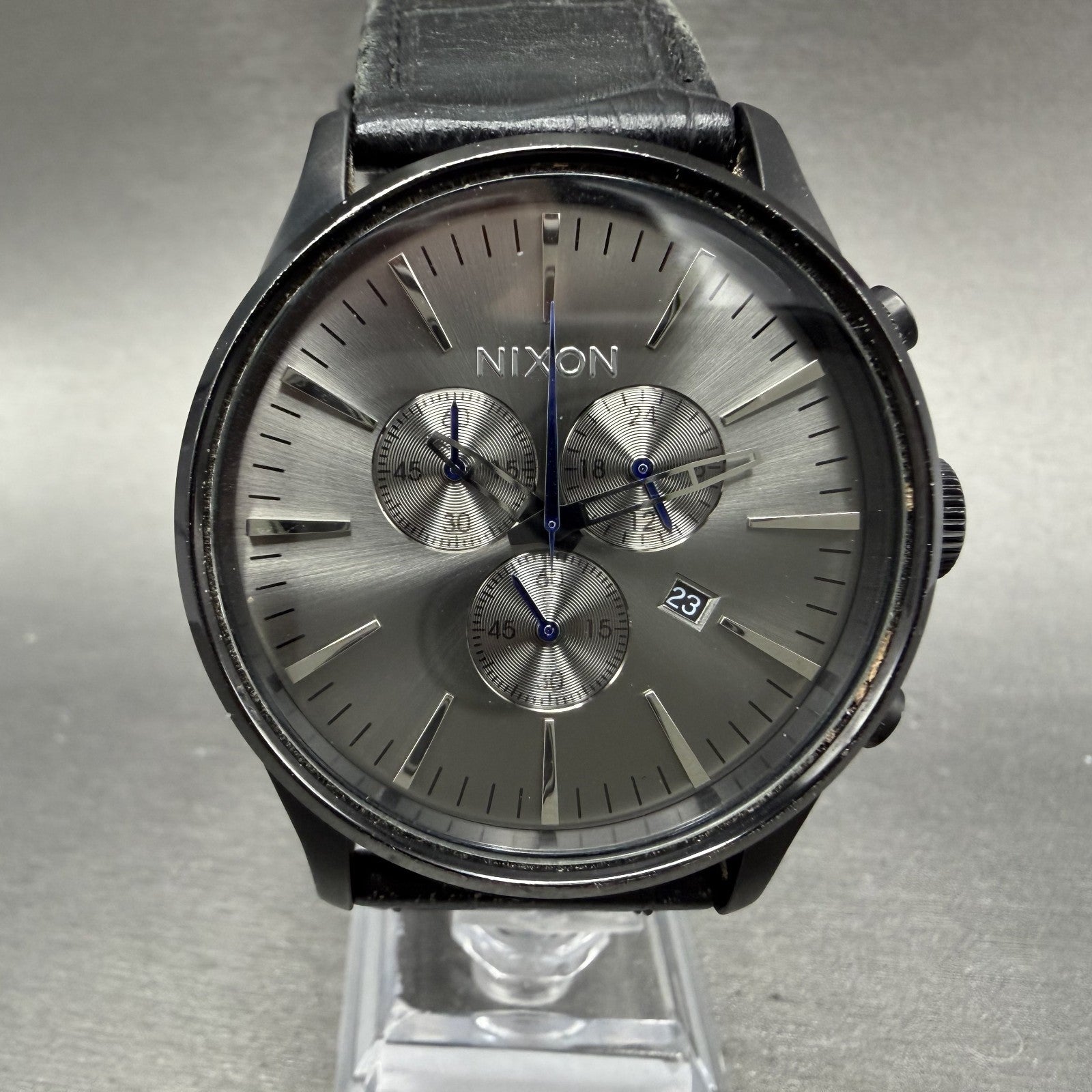 Nixon Sentry Chrono Watch Men 42mm Gray Dial Black Tone Date Round New Battery0